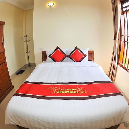 Trang An Luxury Hotel Нин Бин Екстериор снимка